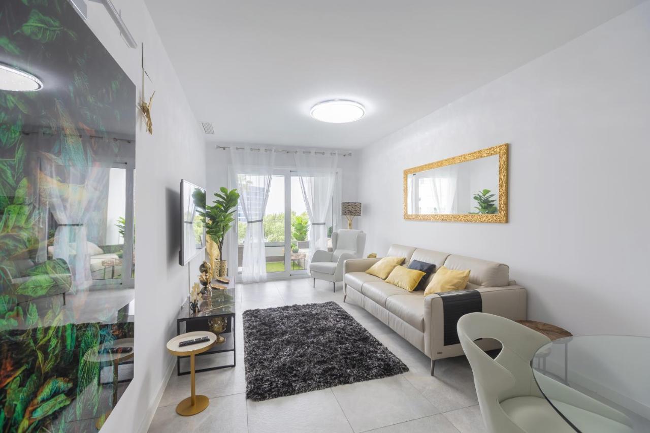 Marbella Luxury Brand New 2-Bedroom Apartment, 3 Min Walk To The Beach! Екстериор снимка