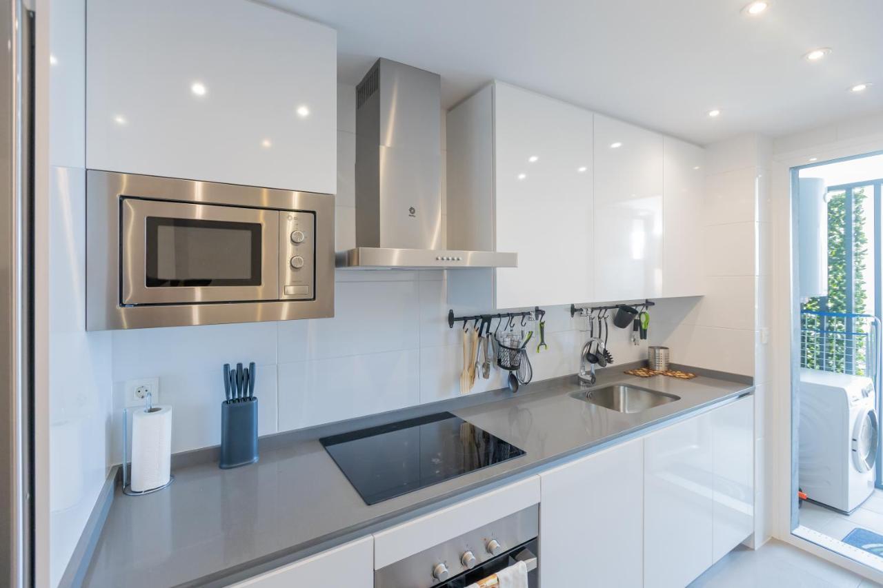 Marbella Luxury Brand New 2-Bedroom Apartment, 3 Min Walk To The Beach! Екстериор снимка