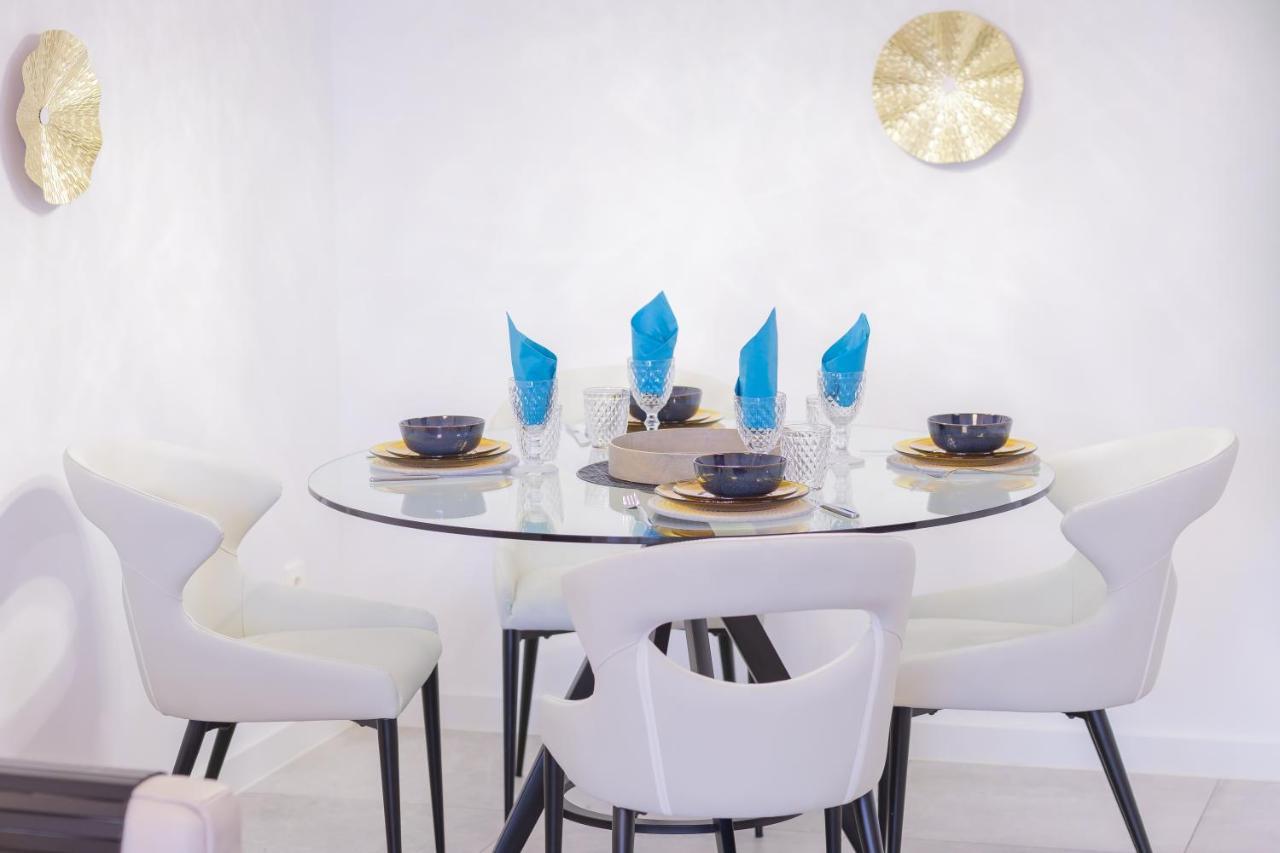Marbella Luxury Brand New 2-Bedroom Apartment, 3 Min Walk To The Beach! Екстериор снимка