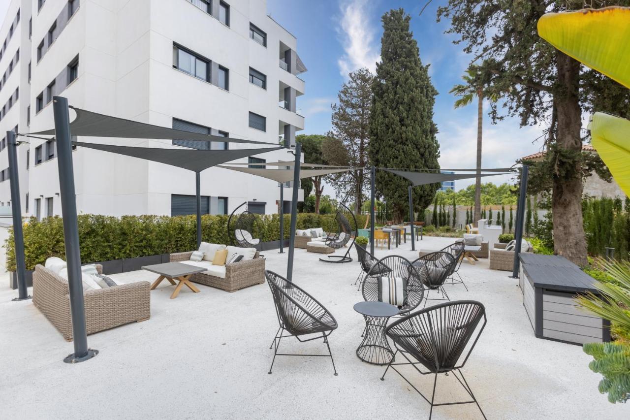 Marbella Luxury Brand New 2-Bedroom Apartment, 3 Min Walk To The Beach! Екстериор снимка
